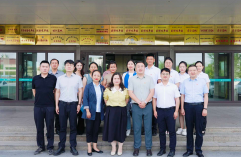 乌鲁木齐爱尔阿迪娅眼科医院到新疆长安中医脑病医院座谈交流