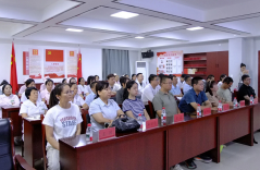 “守护银龄”全国科普月系列活动走进商洛仁真中医脑病康复医院